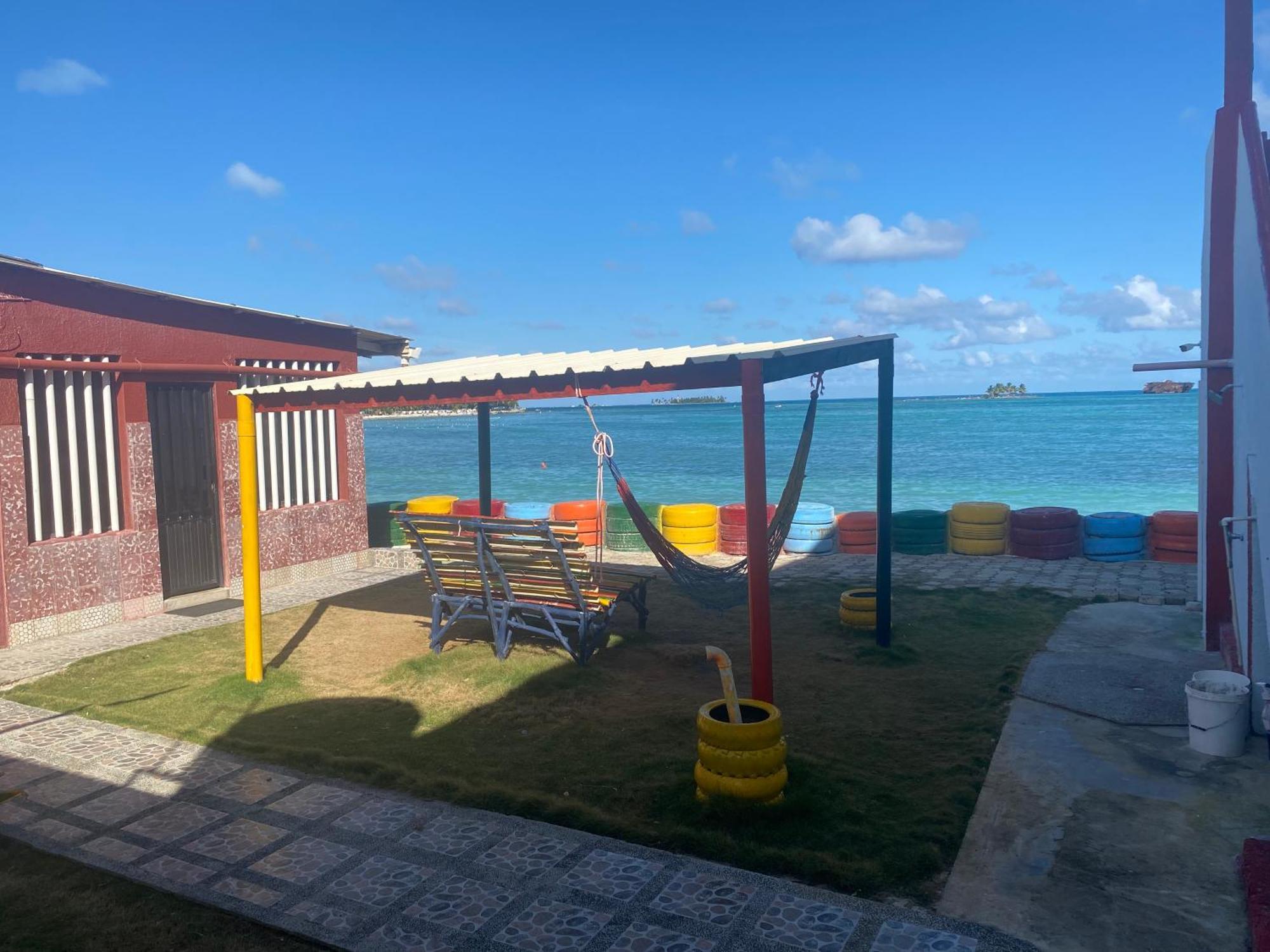Apartamentos Rocky Cay Bay San Andrés Esterno foto